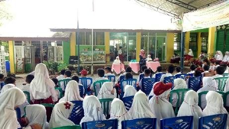 LOMBA MEMBACA TEKS UUD 1945 DALAM RANGKA HUTRI KE-77 DI MIN 4 KOTA PADANG