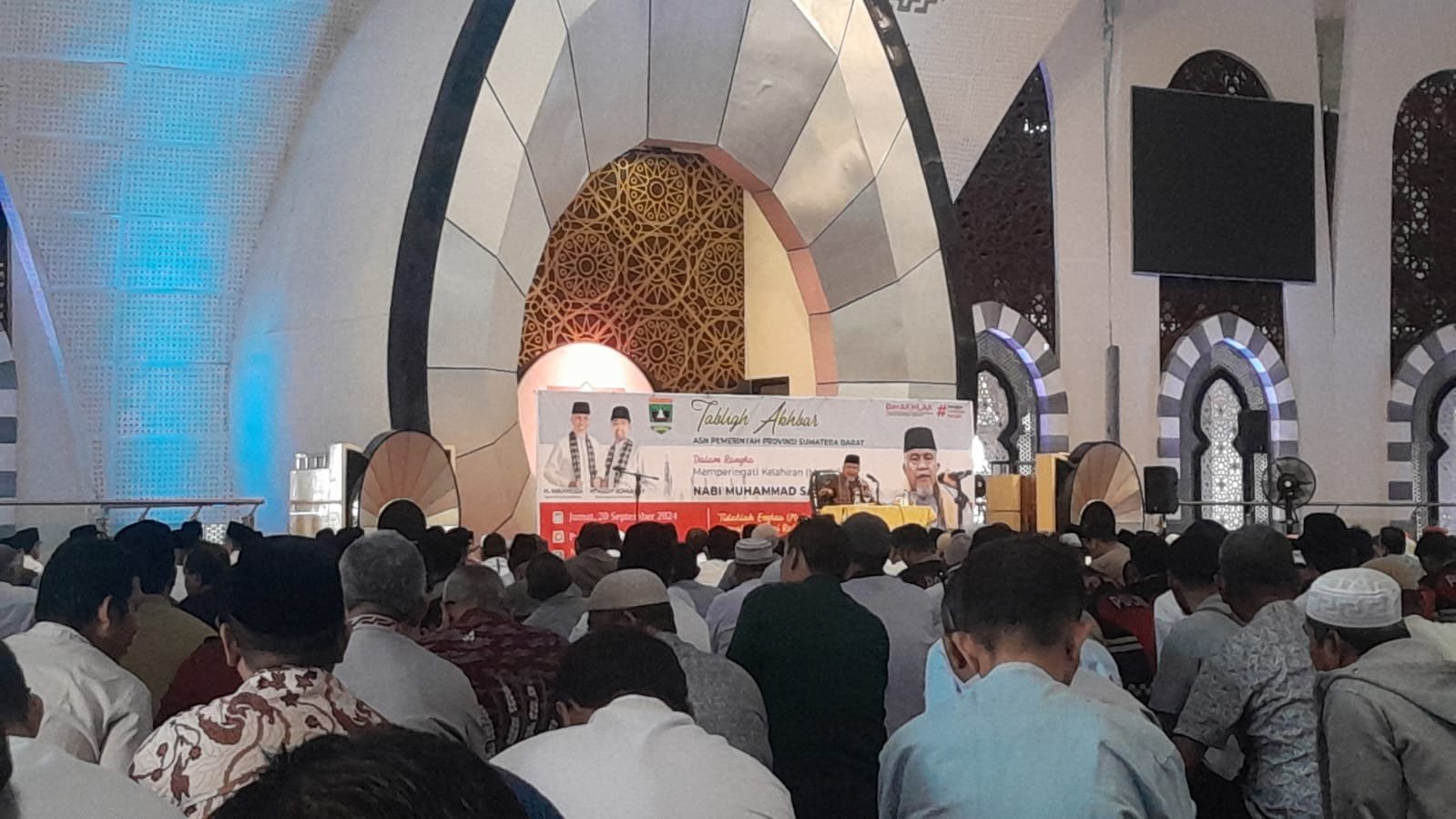 Kepala Dan Waka MIN 4 Ikuti Tausiyah Tabliqh Akbar ASN Pemerintah Provinsi Sumatera Barat