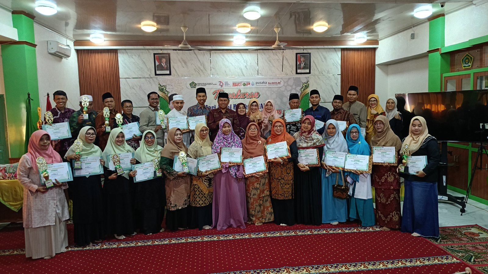 Tasyakuran Hari Amal Bhakti (HAB) Kementerian Agama RI Ke-79 Tahun 2025 Tingkat Kota Padang