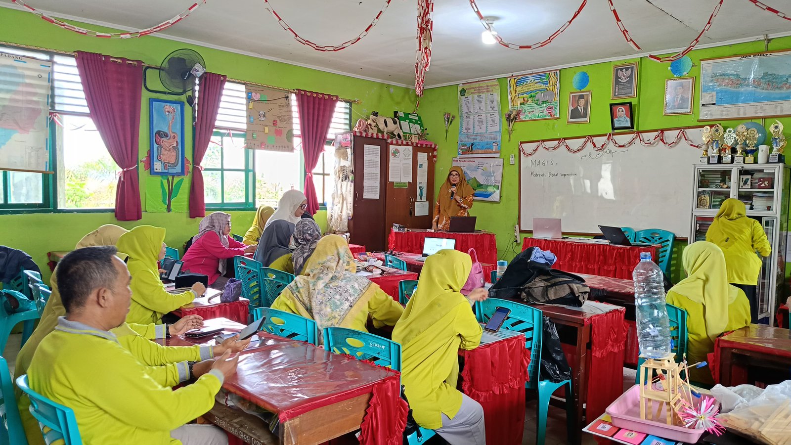 Pengawas Madrasah Sosialisasi 