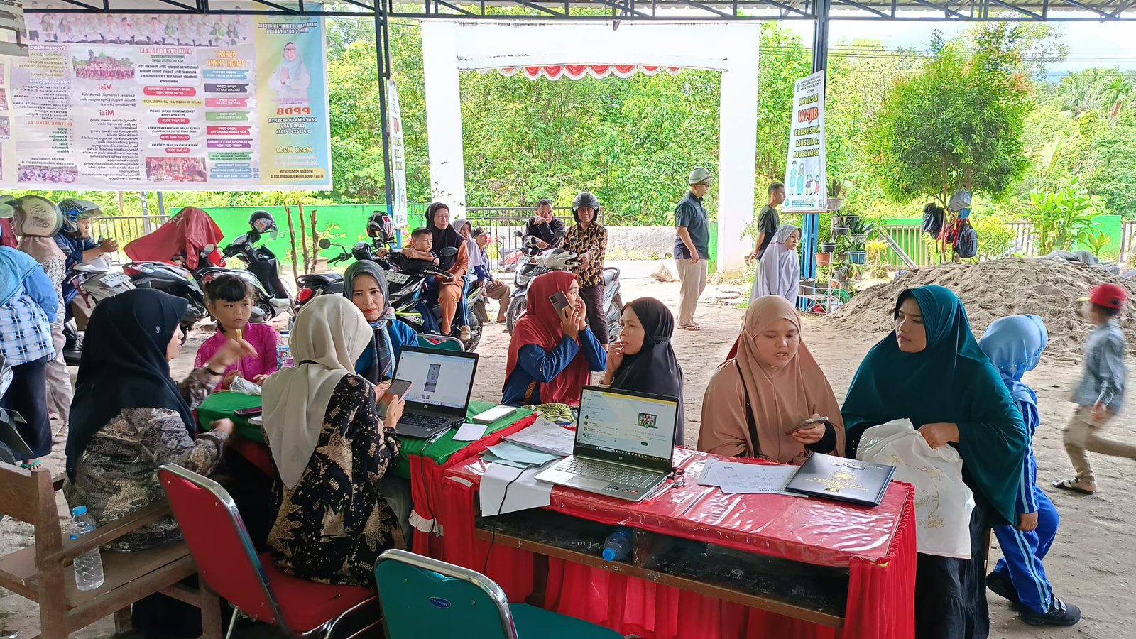 Penerimaan Peserta Didik Baru (PPDB) Online Jalur Reguler 2025/2026 Dimulai di MIN 4 Kota Padang